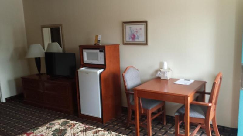 Great Lakes Inn & Suites South Haven Buitenkant foto